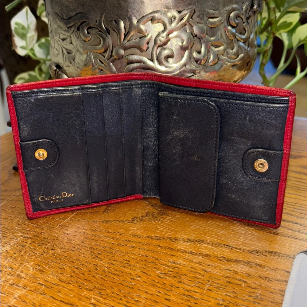 AUTH CHRISTIAN DIOR VINTAGE RED BIFOLD LEATHER WALLET
